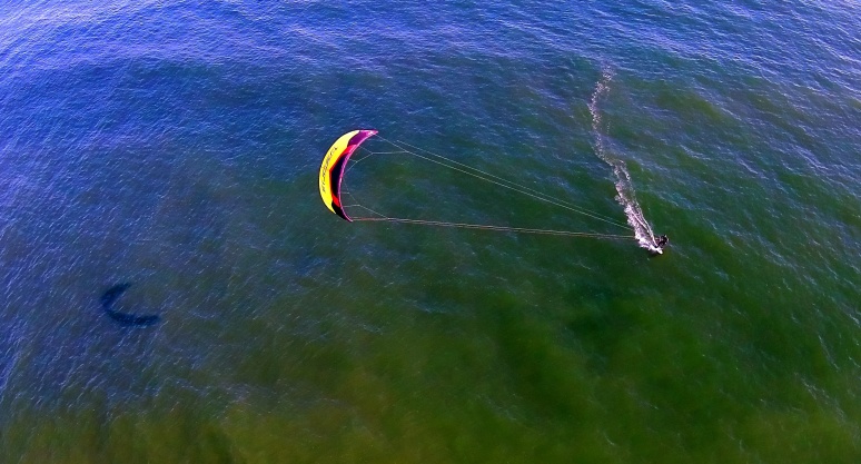 Kiteboarding At Main Beach