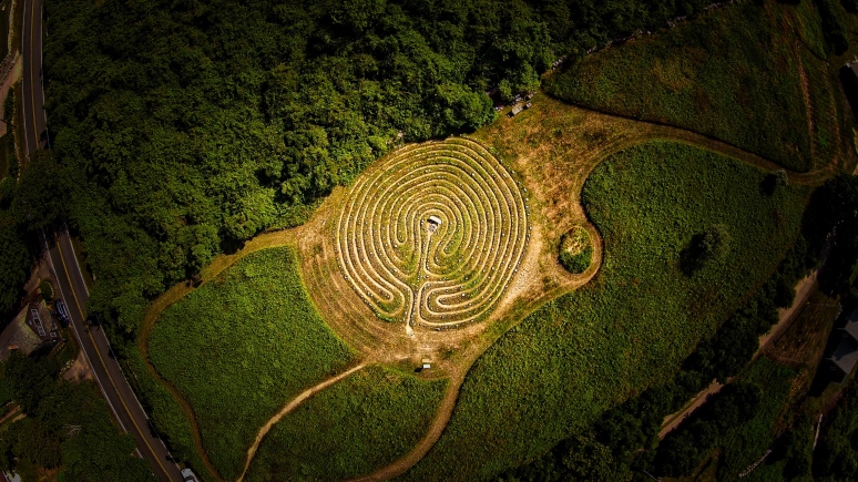 A Bird's-Eye: The Labyrinth